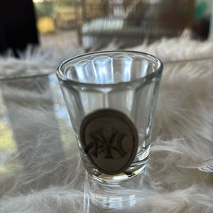 2003 Limited Edition World Series New York Yankees MLB Shot Glass Pewter Logo